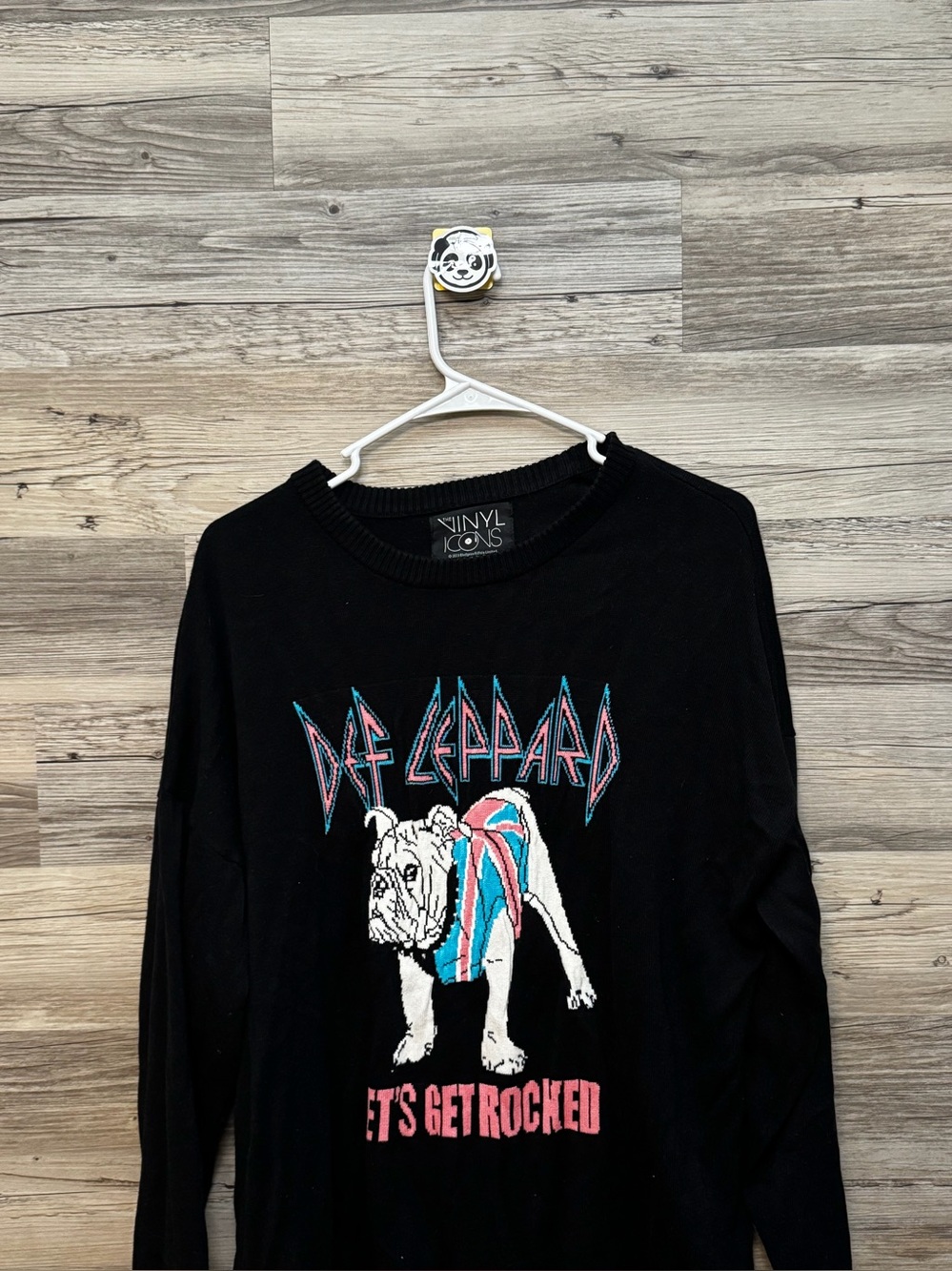 Def Leppard sweater